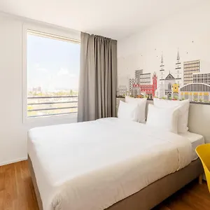 فندق B&B Hotel Basel, بازل